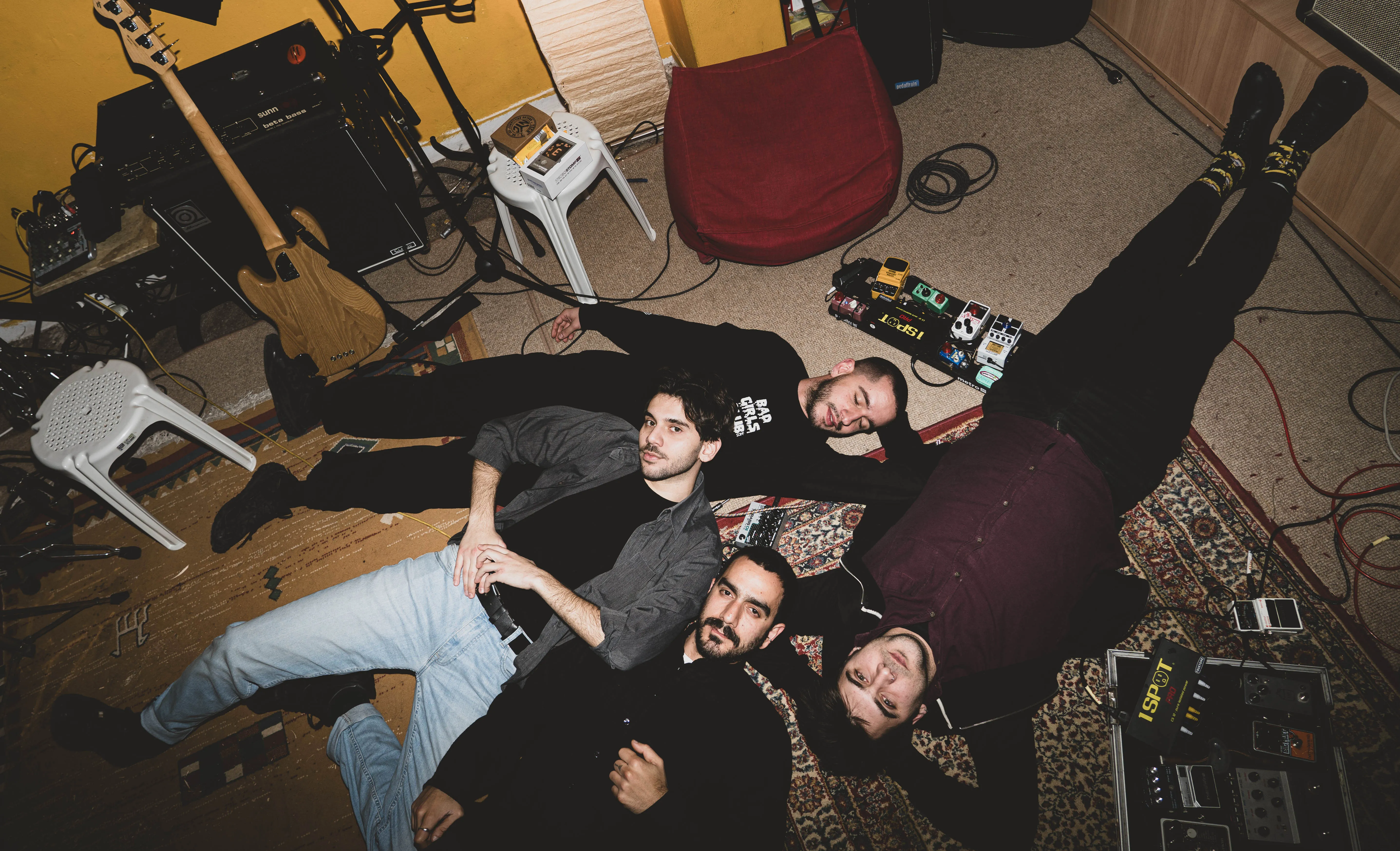 XOAN performing live